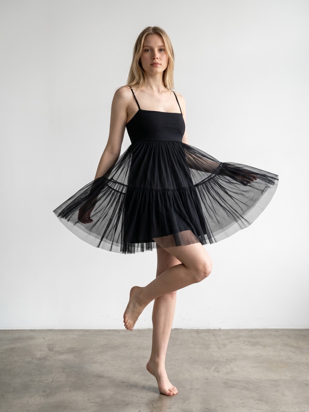 Pirouette Babydoll dress with tiered skirt. Size medium GUC